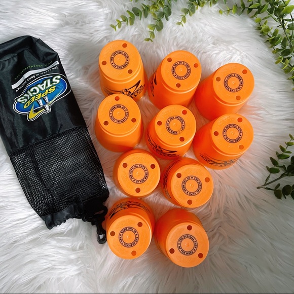Official WSSA Speed Stacks Orange Cups with Pouch - Picture 1 of 6